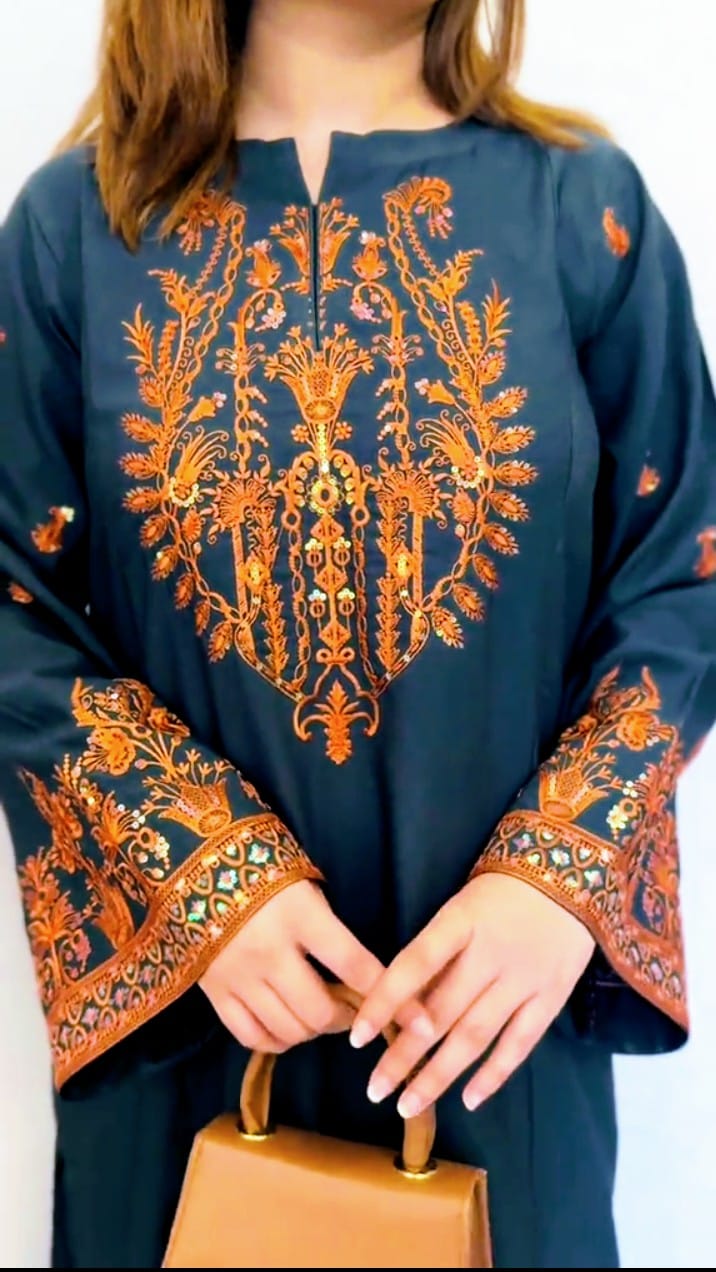 BLACKY LONG LENGTH (EMB) 2PC STITCHED