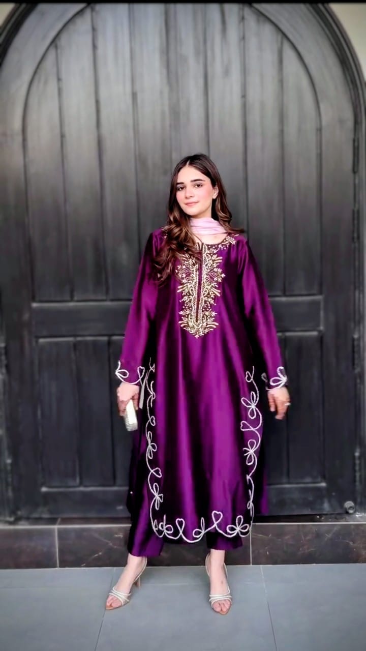 MAAH E ROOH EMBROIDED STITCH FOR GIRLS