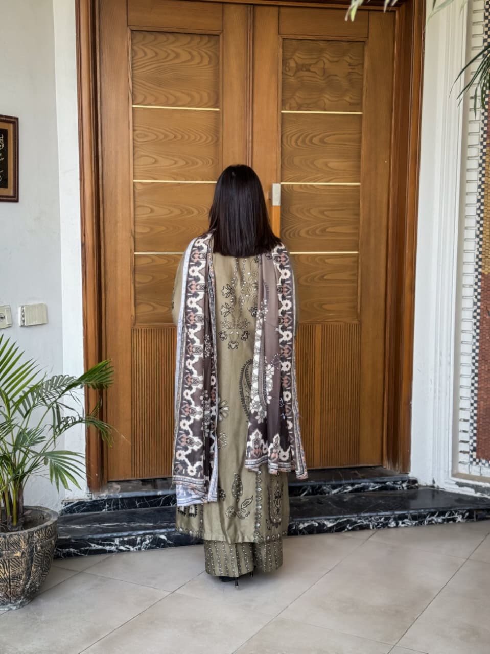 HUSAN 3PC SUITE STITCHED FOR GIRLS