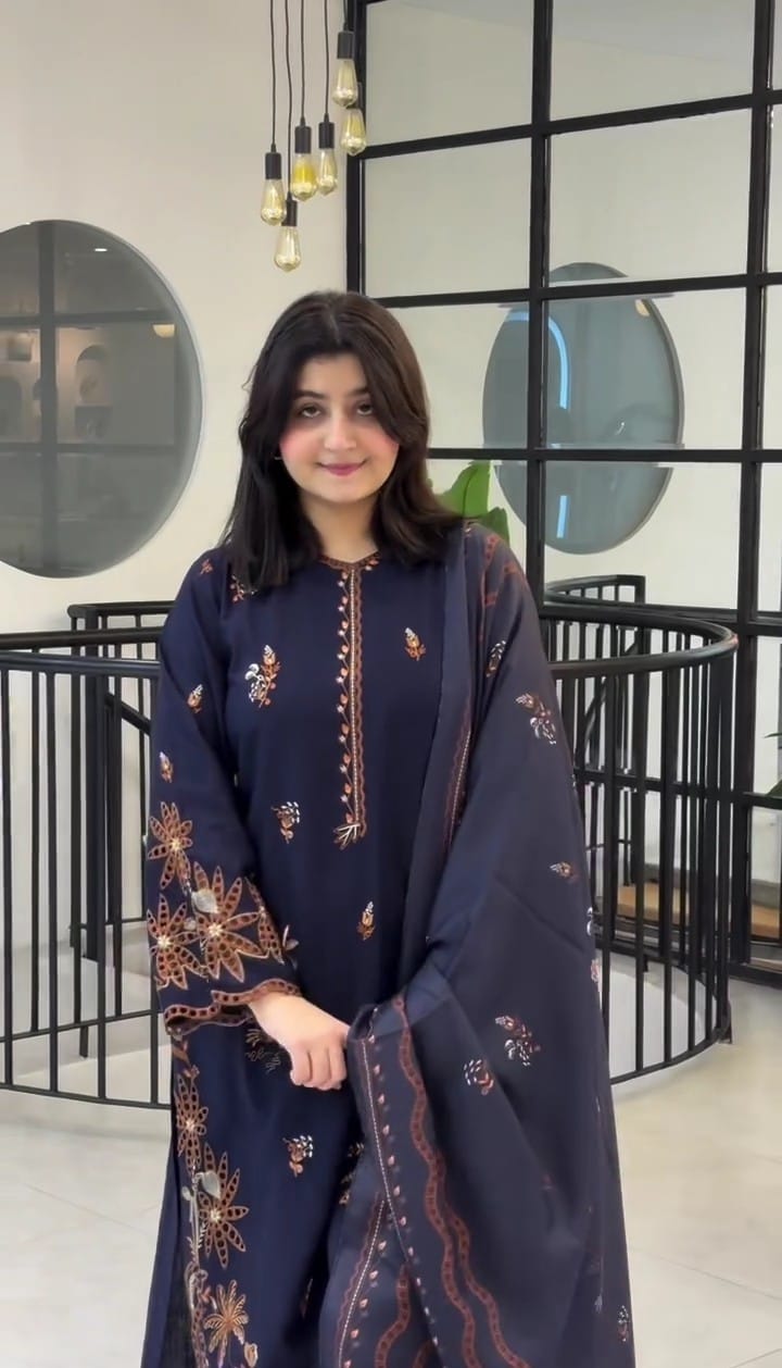 MAHA 3PC SUIT STITCHED FOR GIRLS